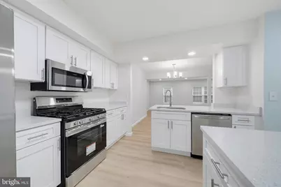 1022 Copperstone Court, Rockville, MD 20852 - Photo 4