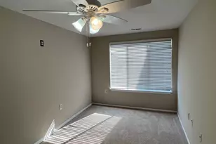 18130 Chalet Dr, Germantown, MD 20874 - Photo 18