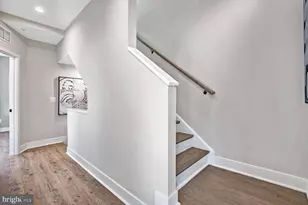 2521 Farmstead Dr, Rockville, MD 20850 - Photo 12