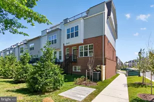 2521 Farmstead Dr, Rockville, MD 20850 - Photo 34