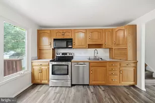 25940 Largo Ct, Damascus, MD 20872 - Photo 14