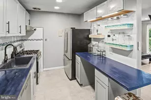 11911 Parklawn Dr, Rockville, MD 20852 - Photo 14