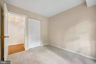 17016 George Washington Dr, Rockville, MD 20853 - Photo 54