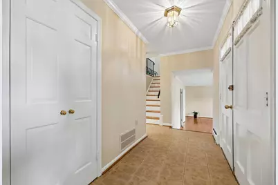 17016 George Washington Drive, Rockville, MD 20853 - Photo 10
