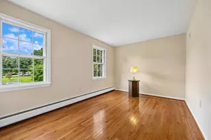 17016 George Washington Dr, Rockville, MD 20853 - Photo 56