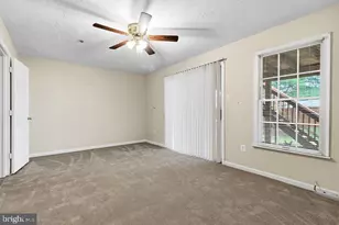 17901 Cottonwood Terrace, Gaithersburg, MD 20877 - Photo 8