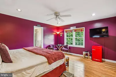 9201 Laurel Oak Drive, Bethesda, MD 20817 - Photo 32
