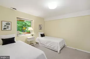 11213 Angus Pl, Potomac, MD 20854 - Photo 22