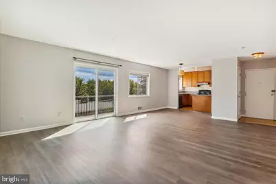 10631 Montrose Avenue #M-202, Bethesda, MD 20814 - Photo 8