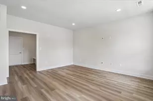 102 Allen Ln, Poolesville, MD 20837 - Photo 10