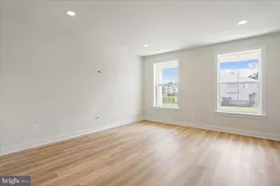 102 Allen Ln, Poolesville, MD 20837 - Photo 22