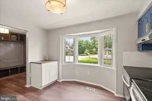 7608 Quincewood Ct, Rockville, MD 20855 - Photo 10