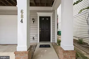 684 Heathwalk Mews, Gaithersburg, MD 20878 - Photo 6