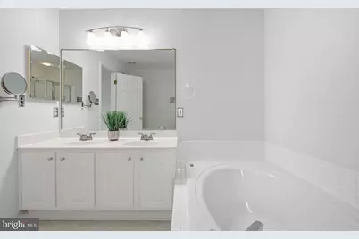 684 Heathwalk Mews, Gaithersburg, MD 20878 - Photo 32