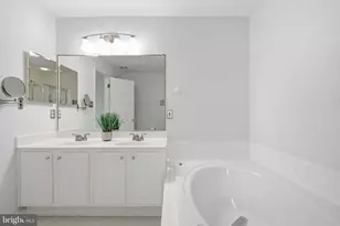 684 Heathwalk Mews, Gaithersburg, MD 20878 - Photo 32