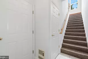 684 Heathwalk Mews, Gaithersburg, MD 20878 - Photo 6