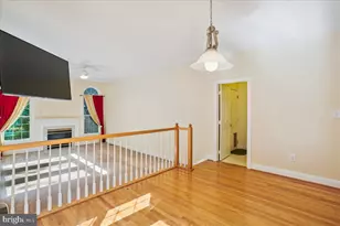 8931 Falls Farm Dr, Potomac, MD 20854 - Photo 12