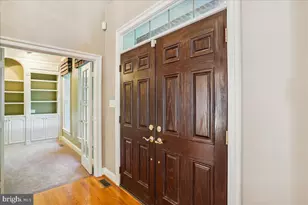 8931 Falls Farm Dr, Potomac, MD 20854 - Photo 38