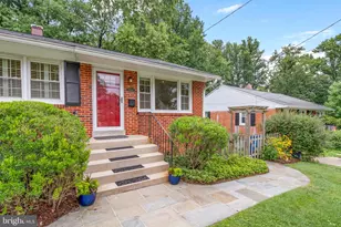 10913 Drumm Ave, Kensington, MD 20895 - Photo 4