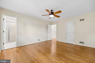 11315 Gainsborough Rd, Potomac, MD 20854 - Photo 28