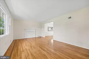 11315 Gainsborough Rd, Potomac, MD 20854 - Photo 6