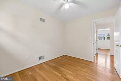 11315 Gainsborough Road, Potomac, MD 20854 - Photo 36