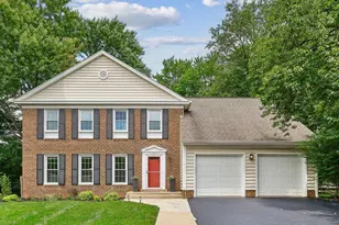 10 Dairyfield Ct, Rockville, MD 20852 - Photo 1