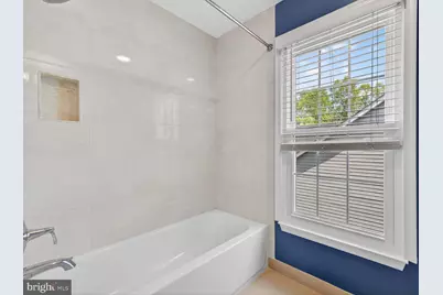 12320 Pissaro Drive, North Potomac, MD 20878 - Photo 32