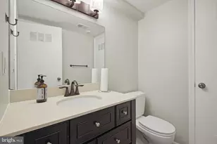 6412 Needle Leaf Dr, Rockville, MD 20852 - Photo 6