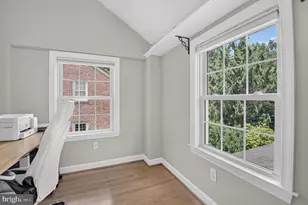 9701 Lawndale Dr, Silver Spring, MD 20901 - Photo 32