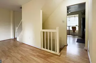 18819 Birdseye Dr, Germantown, MD 20874 - Photo 8