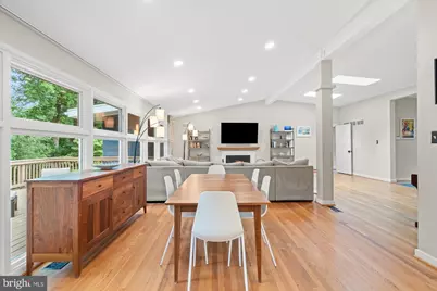 7727 Rocton Avenue, Chevy Chase, MD 20815 - Photo 8
