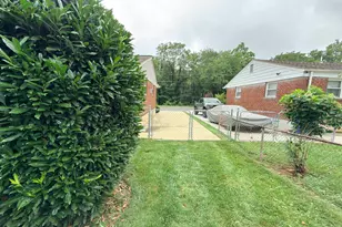 4719 Boiling Brook Pkwy, Rockville, MD 20852 - Photo 40