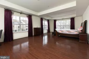 215 N Van Buren St, Rockville, MD 20850 - Photo 98