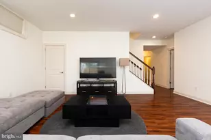 215 N Van Buren St, Rockville, MD 20850 - Photo 128