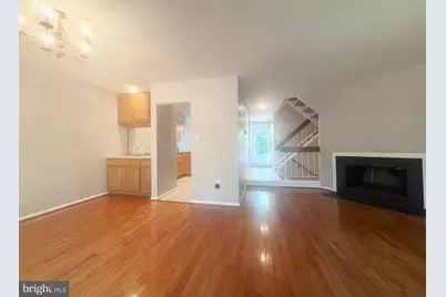 1103 Wildpark Avenue, Gaithersburg, MD 20879 - Photo 2