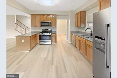 813 Summer Walk Drive, Gaithersburg, MD 20878 - Photo 2