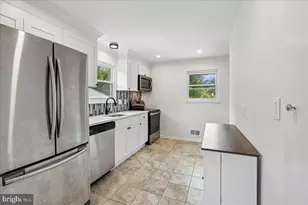 727 Grandin Ave, Rockville, MD 20850 - Photo 6
