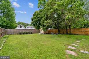 727 Grandin Ave, Rockville, MD 20850 - Photo 4