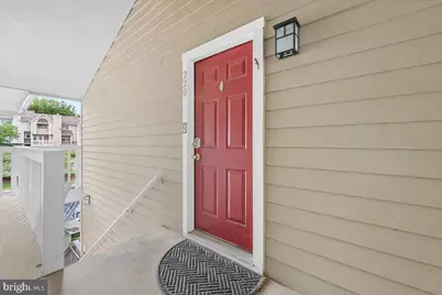 5820 Inman Park Circle #220, Rockville, MD 20852 - Photo 2