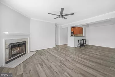 5820 Inman Park Circle #220, Rockville, MD 20852 - Photo 8