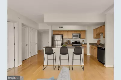 7915 Eastern Avenue #1014, Silver Spring, MD 20910 - Photo 6