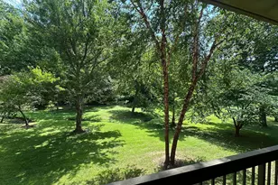 5809 Edson Ln, North Bethesda, MD 20852 - Photo 8