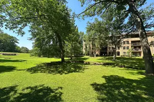 5809 Edson Ln, North Bethesda, MD 20852 - Photo 2
