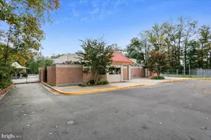 567 Pelican Ave, Gaithersburg, MD 20877 - Photo 82