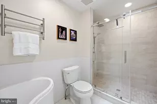 12101 Gatewater Dr, Potomac, MD 20854 - Photo 38