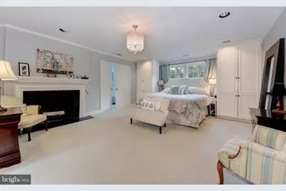 8232 Kerry Court, Chevy Chase, MD 20815 - Photo 10