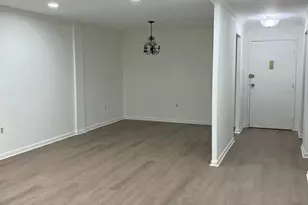 10300 Westlake Dr, Bethesda, MD 20817 - Photo 12