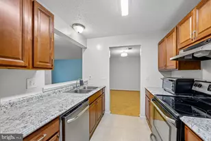 12902 Churchill Ridge Cir, Germantown, MD 20874 - Photo 22