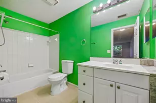 12902 Churchill Ridge Cir, Germantown, MD 20874 - Photo 32